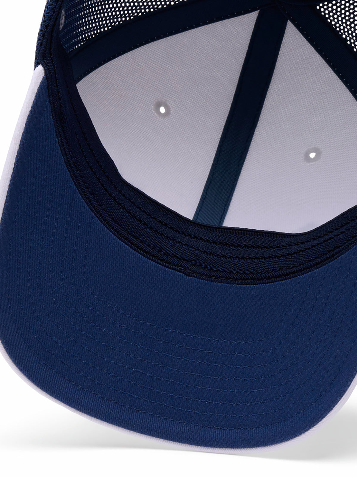 gorro-con-malla-pfg-logo-blanco-columbia-1503971-pni