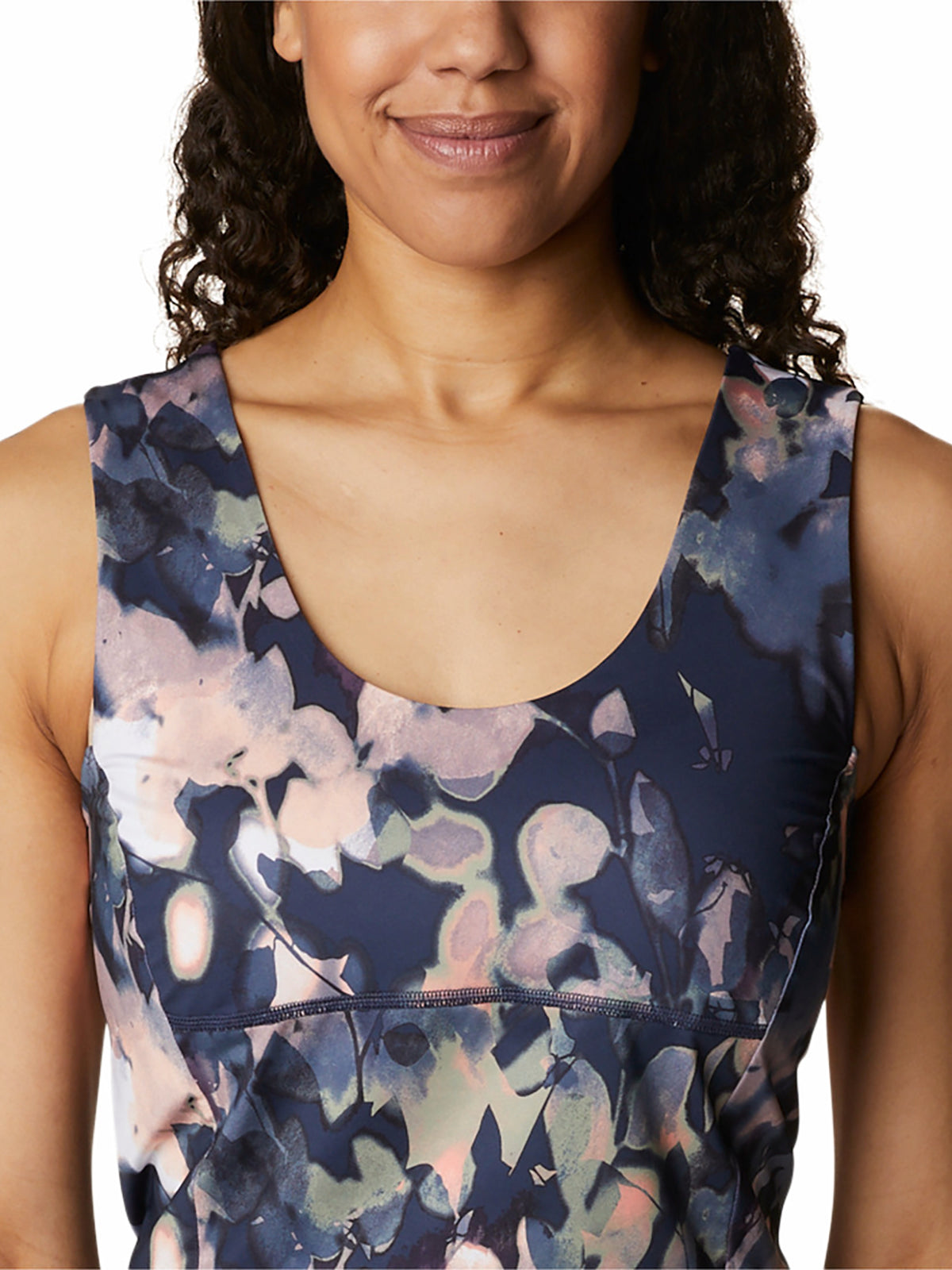 top-para-mujer-deportivo-boundless-trek-azul-columbia-2033471-5nm