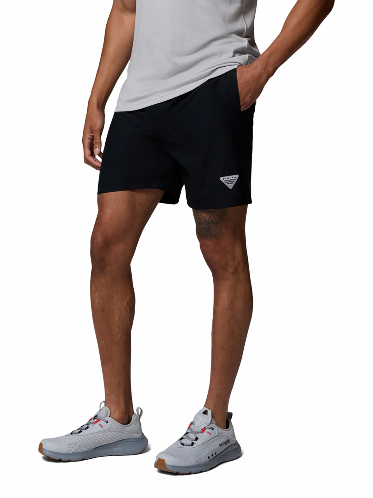 short-para-hombre-ropa-de-bano-pfg-rambler-negro-columbia-2078861-xp9