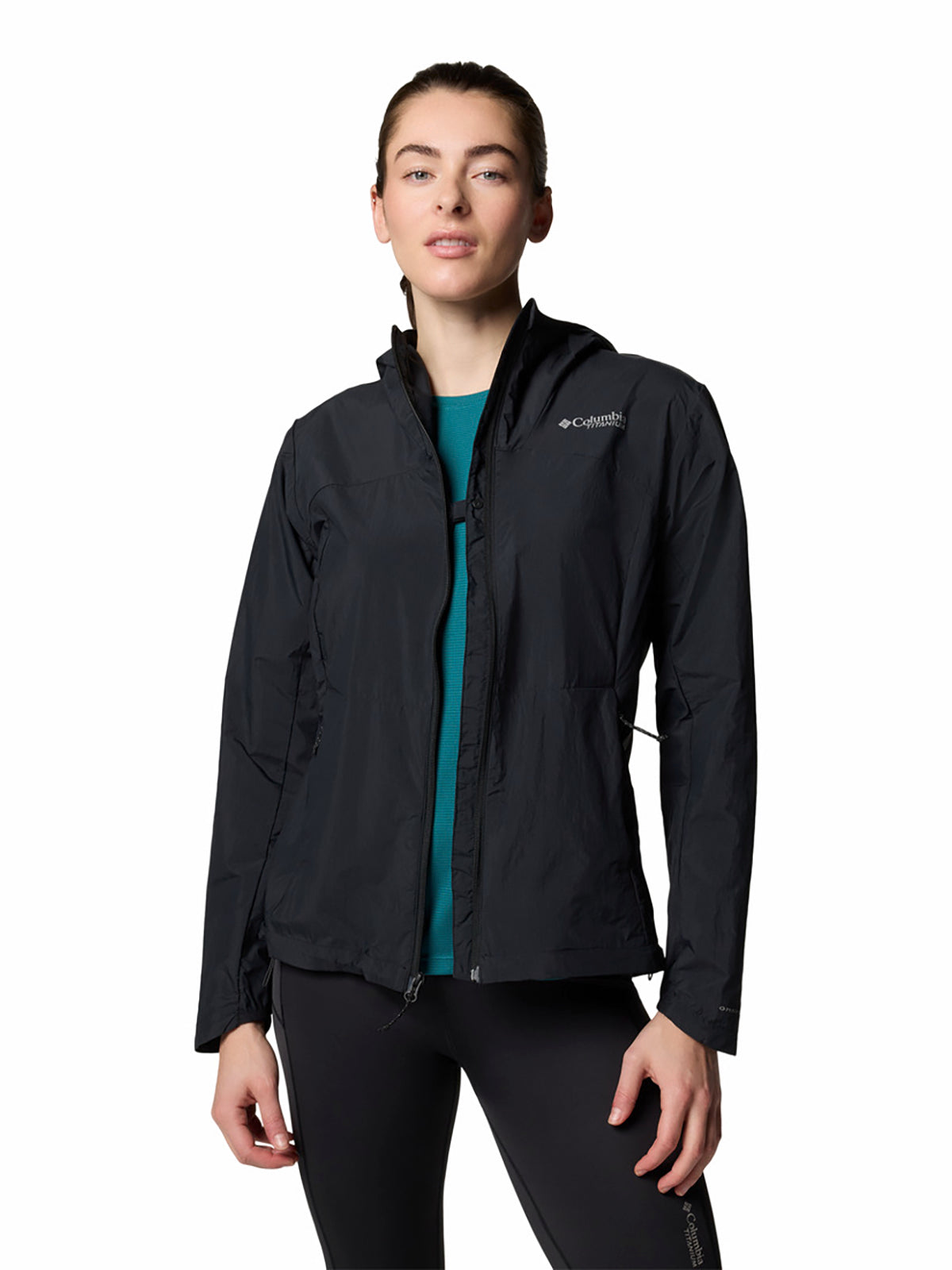 casaca-para-mujer-cortaviento-loop-trail-iii-negra-vestuario-2116471-xp9