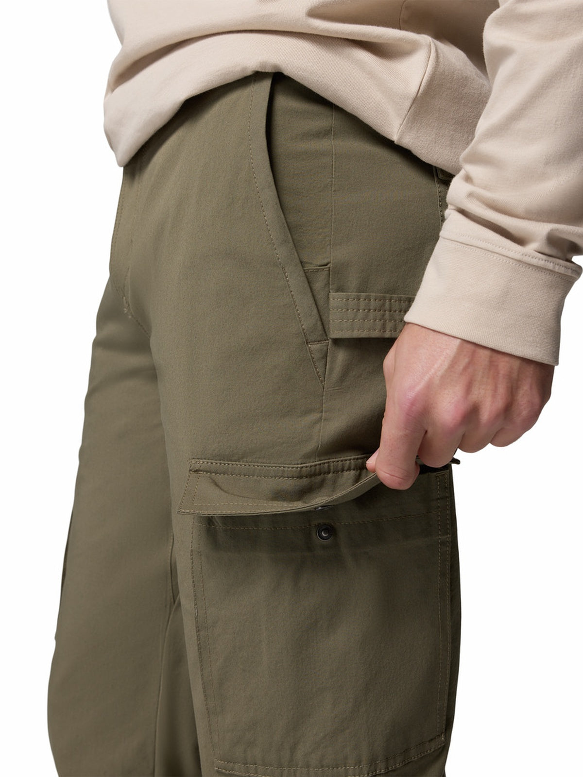 short-roc-cargo-2135541-tyn
