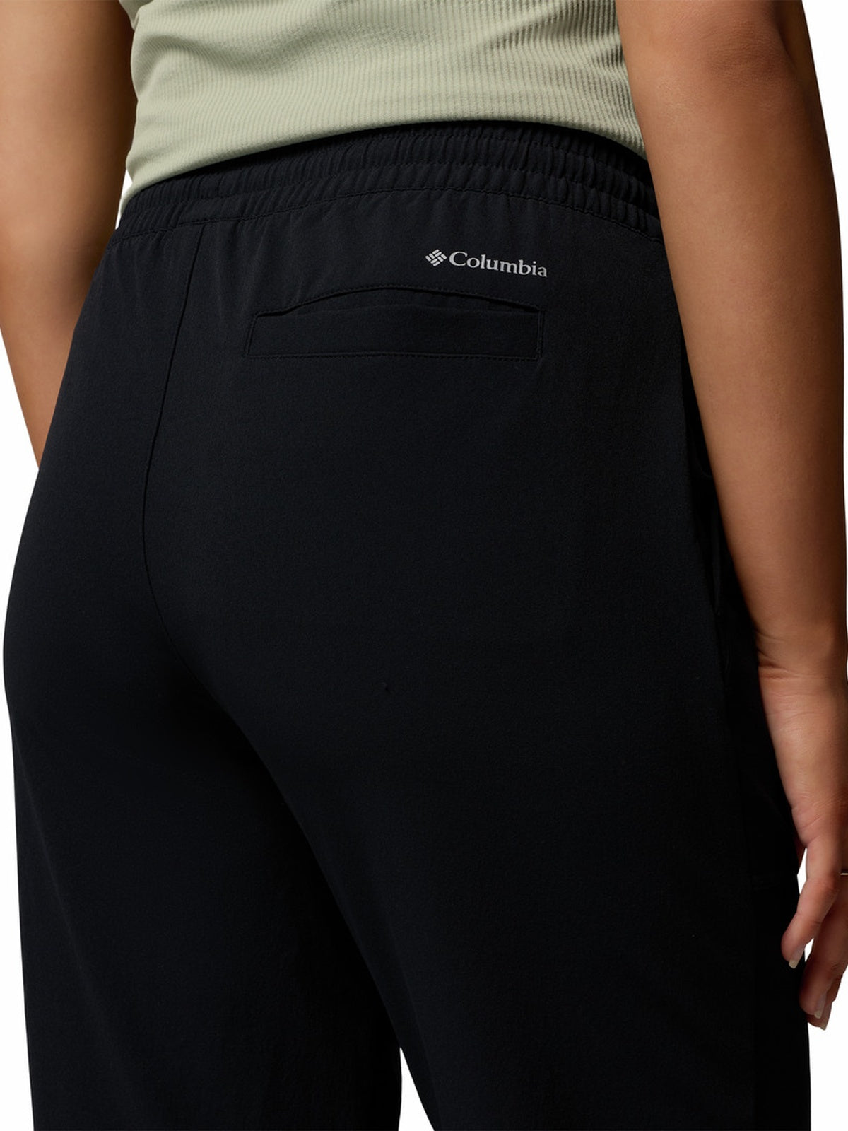 pantalon-jogger-mujer-pinetown-canyontm-2155911-xp9-negro