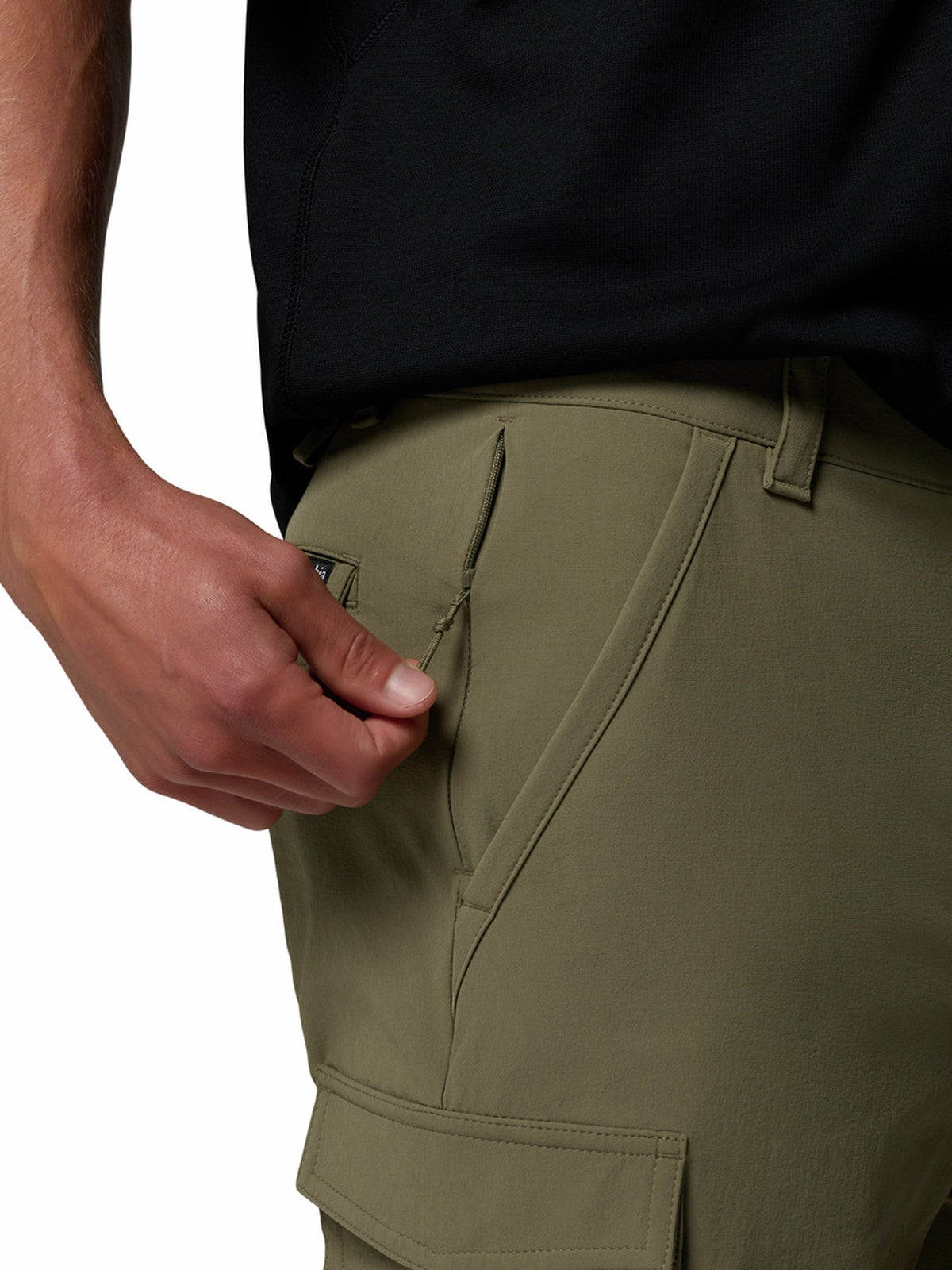 short-roc-tech-cargo-2157531-tyn