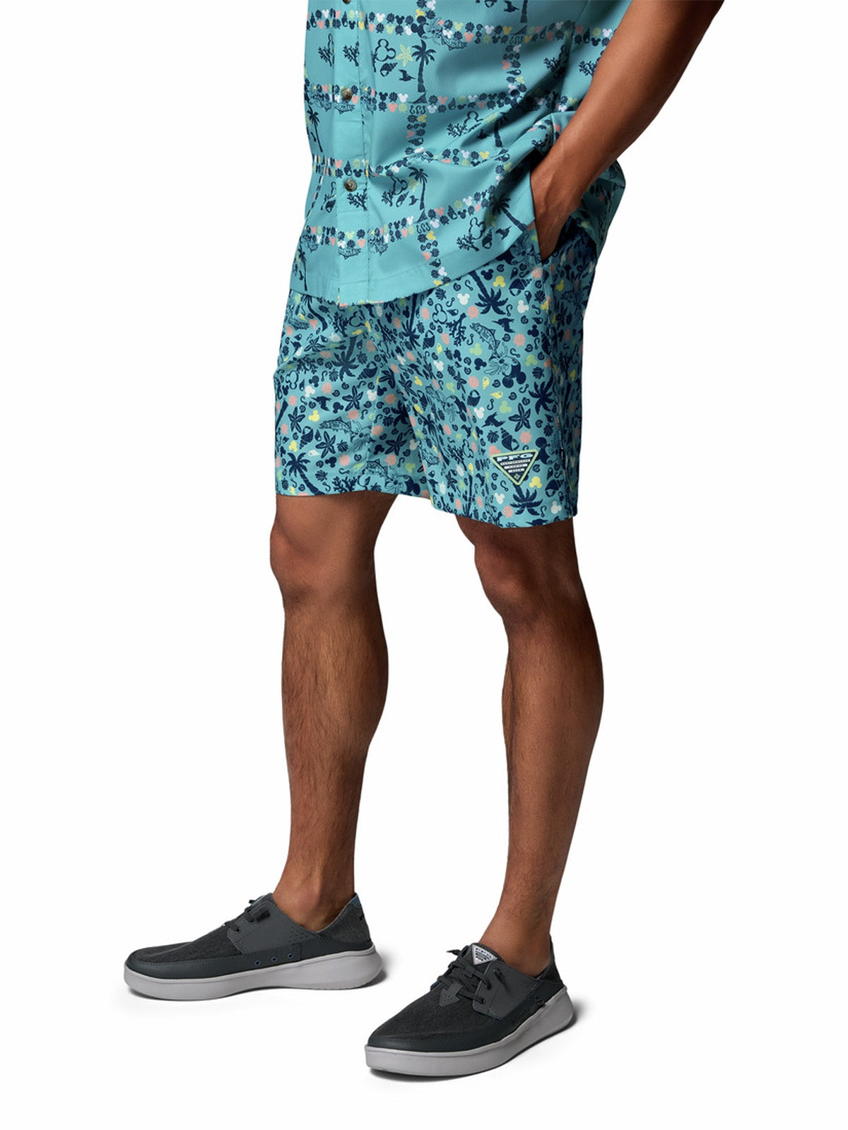 short-pfg-disney-ramblertm-short-2182141-47l-azul