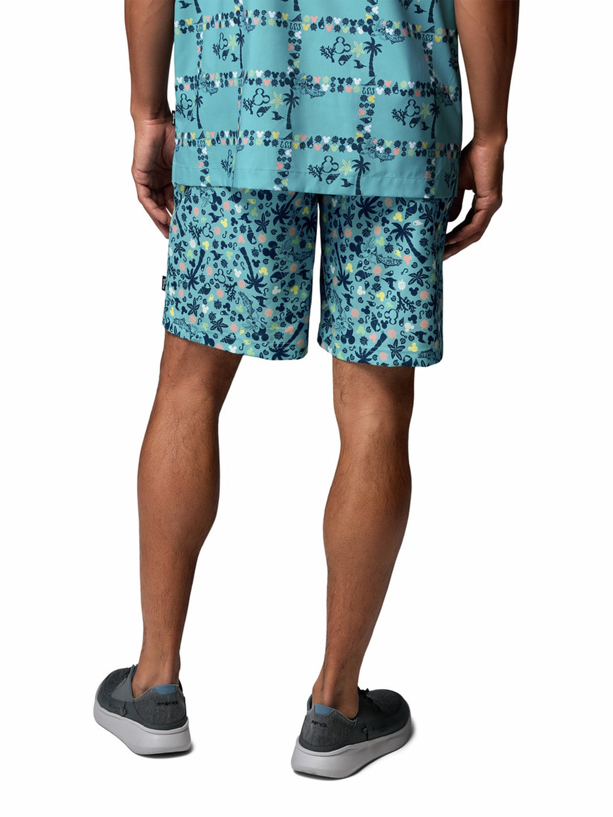 short-pfg-disney-ramblertm-short-2182141-47l-azul